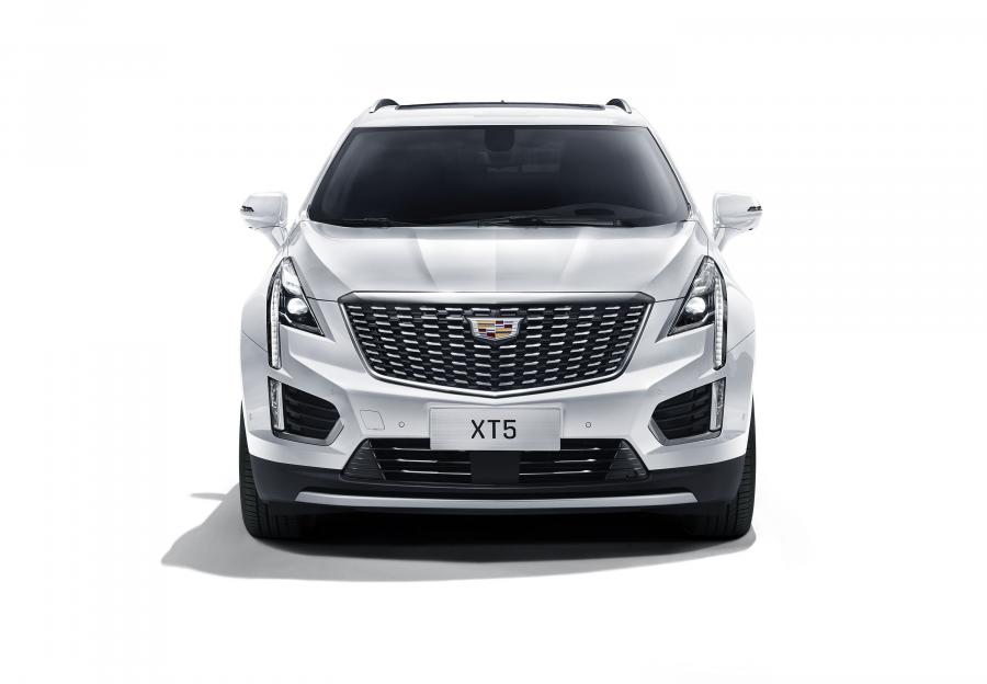  Cadillac XT5 2019 года  (CN) (фото 8 из 19)